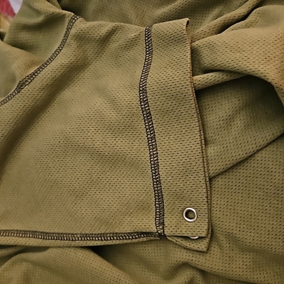 VTG CATALINA 1970s Army Green Grommet Short Sleeve Unisex T-shirt - Picture 7 of 7